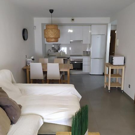 Bonito Piso Con Piscina, Playa La Tejitaアパートメント エクステリア 写真